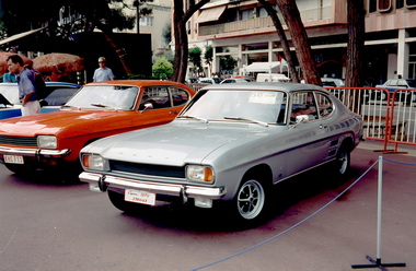 Bald 25 jhrige Oldtimer Capri I Modelle
Soon to be 25 year old vintage Capri I models
Bientt 25 ans de modles Oldtimer Capri I